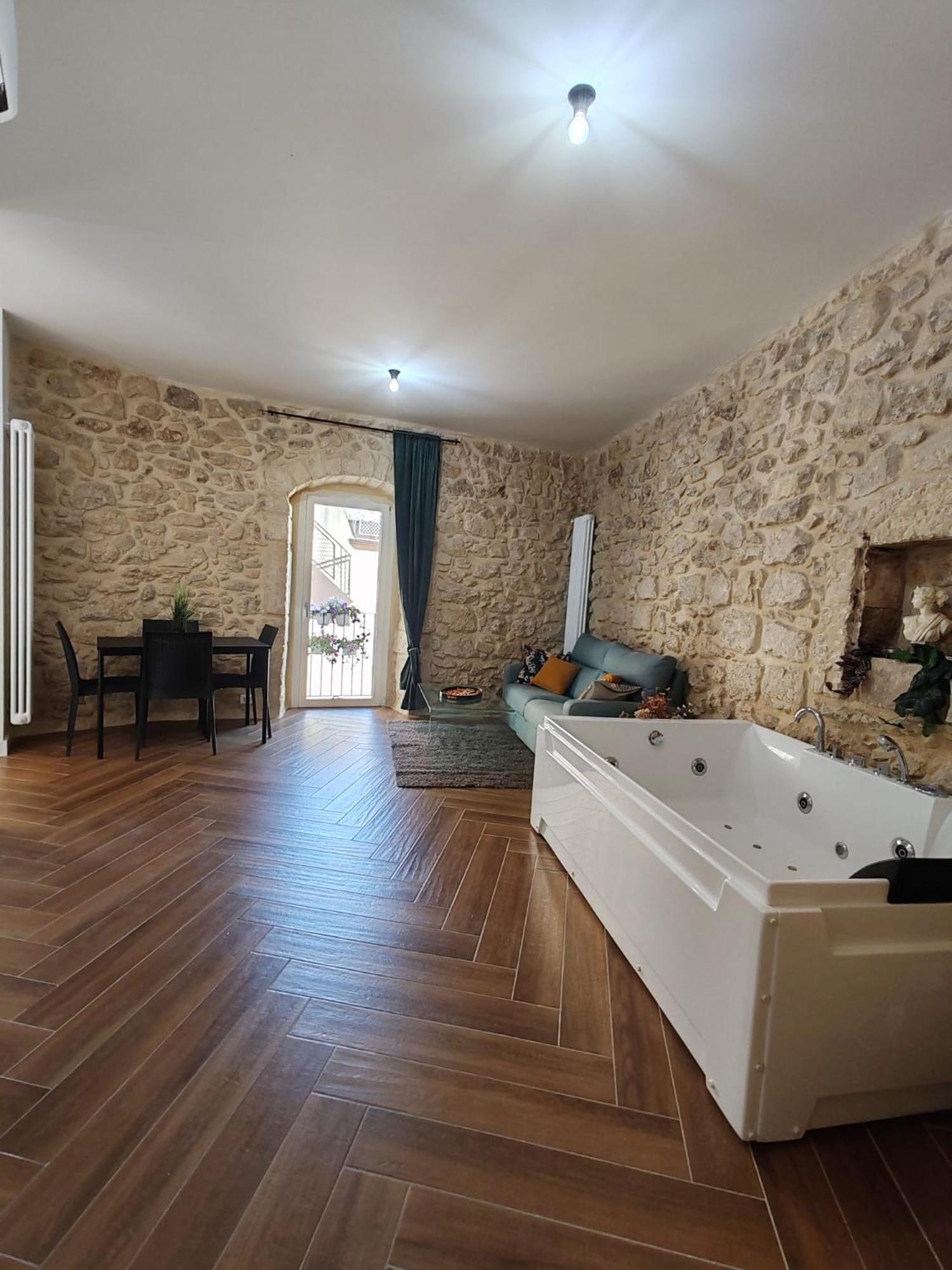 Casa Maraura Lägenhet Ragusa Exteriör bild